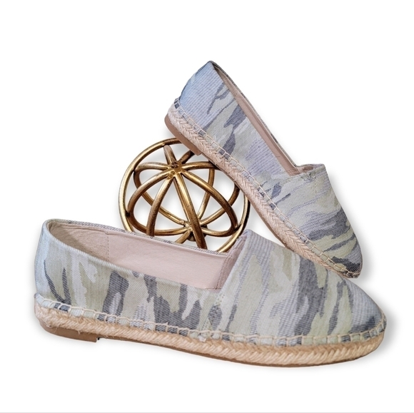 Sanctuary Havana Blue Camo Canvas Leather Espadrilles Flats Size 8.5 - Picture 1 of 17